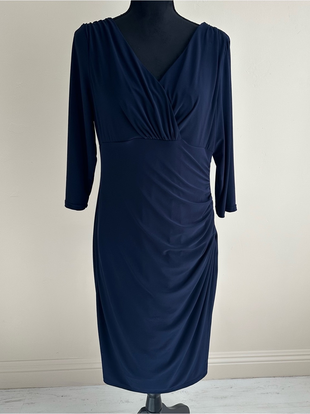 Ralph Lauren Navy V-Neck Ruched Midi Dress size 14, plus size, minimalist